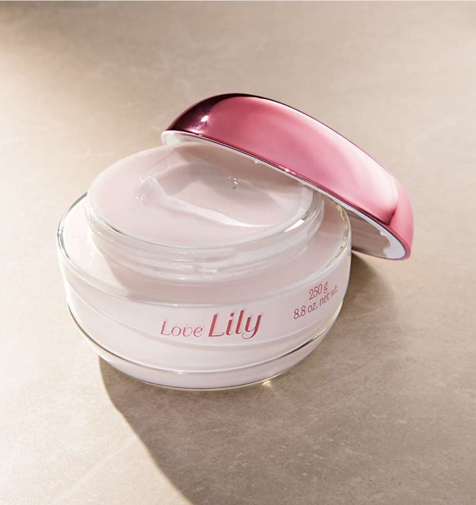 Love Lily Satin Moisturizing Cream, 250g
