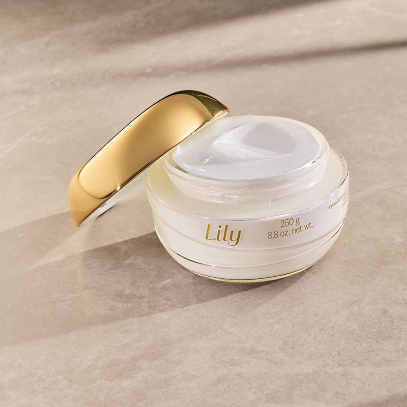Lily Satin Moisturising Cream, 250g